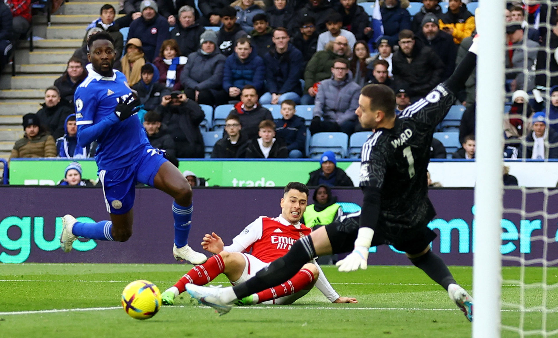 主教练对球 主教练对球